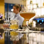 Hilton Garden Centre Hotel 4*