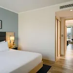 Hilton Garden Centre 4*