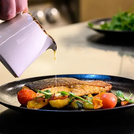 Hilton Garden Centre