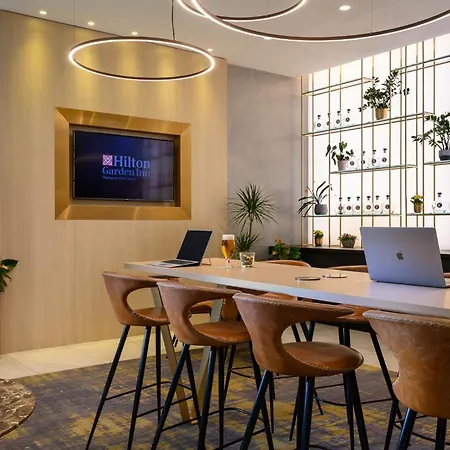 فندق Hilton Garden Centre