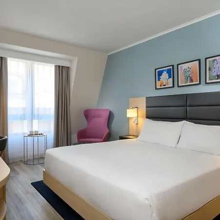 ホテル Hilton Garden Centre 4*