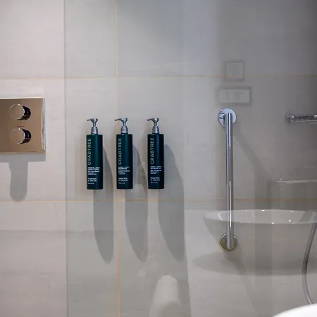 호텔 Hilton Garden Centre 4*
