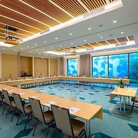 Hotel Hilton Garden Centre 4*