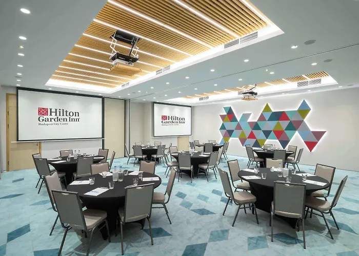 Hilton Garden Centre 4*